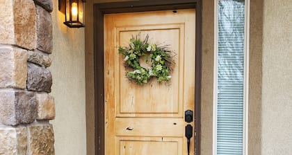 Location - Location! Easy access to Meridian, Boise, Nampa & Eagle.