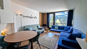 Living area - 100m from ski slopes, 3rd floor, fitness, balcony, tv, ski locker, 48m², Flaine (Flaine)