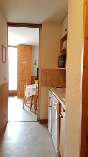 KylskÄp, ugn och diskmaskin