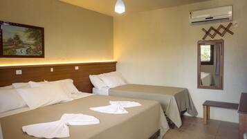 Comfort Room | Desk, blackout curtains, iron/ironing board, free WiFi