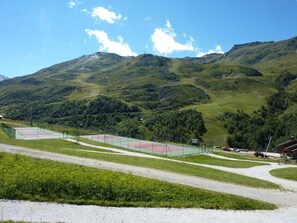Sport court
