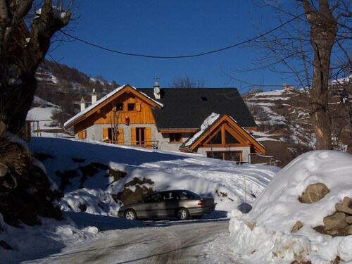 1st floor, terrace, balcony, parking, tv, ski locker, 78m², Valloire