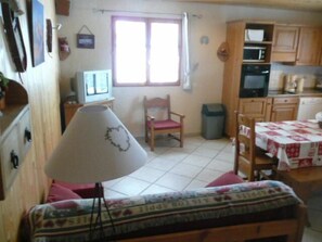 Interior - 1st floor, terrace, balcony, parking, tv, ski locker, 78m², Valloire (Valloire)