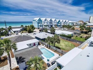 Exterior - Private home*Free Pool Heating*60 steps to Beach*Sleeps 20 (Panama City Beach)