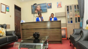 Reception - Solo Hites Hotel (Kyotera)