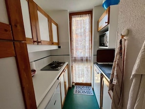 Fridge, microwave, dishwasher