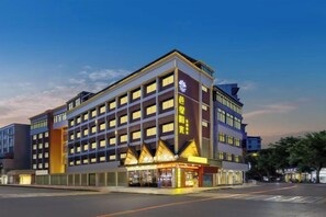 Unclassified image, 3 of 33, button - Bati Yangguang Chain Hotel Meizhou Meilong (Meizhou)