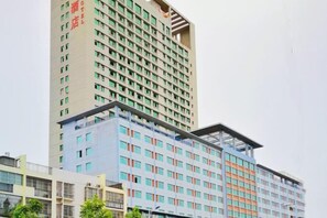 Exterior - Vienna Hotel (Nanning People's Park Minzhu Rd) (Nanning)