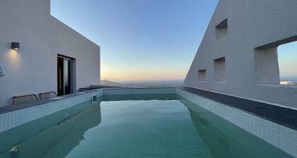 Elements Cozy Suites