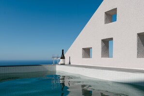 Superior Suite with Outdoor Hot Tub &amp; Village view | 露台/庭院