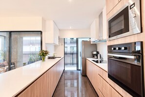 Fridge, microwave, oven, stovetop