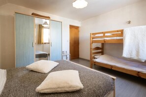 1 bedroom