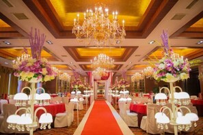Restaurant - Binyue Hotel (East Building) (Hohhot)