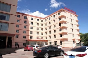 Exterior - Binyue Hotel (East Building) (Hohhot)