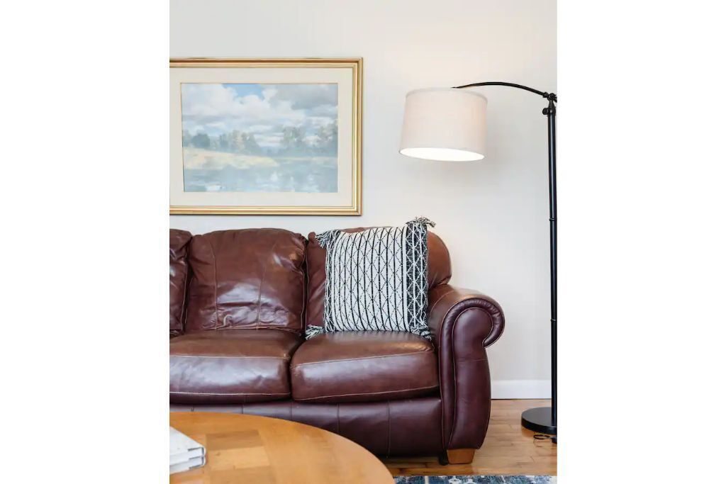 Retro-Reno 3br 2ba perfect 4 R&R in the ❤️ of TR!