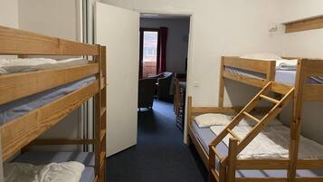 1 dormitorio, wifi, ropa de cama