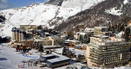 30m bis zum stadtzentrum, 3te Etage, blick skipisten, fitness, schwimmbad, sauna, fernseher