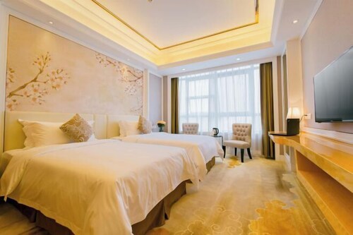 Vienna International Hotel