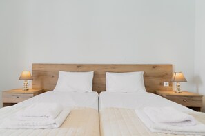 Standard Twin Room, 1 Bedroom, Pool View | In-room safe, blackout drapes, bed sheets - Secreta Vista (Corfu)