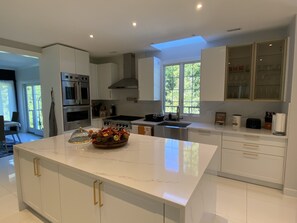 Fridge, microwave, oven, stovetop - Elegant & Private Sparta Home – Pool, Deck, and Luxury Comfort (Sparta)