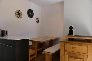 Dining - 100m from shops, 1st floor, balcony, 34m², Méribel-Mottaret (Méribel - Les Allues)