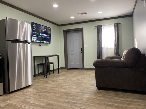 Charming 1BR House - 30 mins to Albany GA