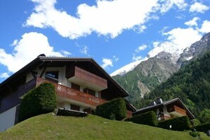 Exterior - 1st floor, balcony, tv, 28m², Les Houches (Les Houches)