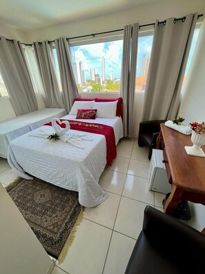 Ropa de cama hipoalergénica, wifi gratis y ropa de cama 