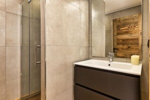 Haartrockner, Handtücher