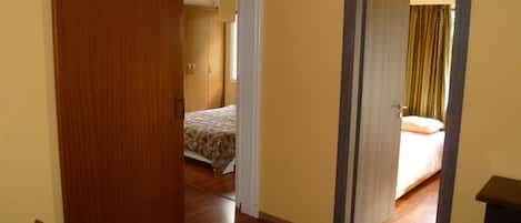 2 chambres, bureau, Wi-Fi gratuit, draps fournis