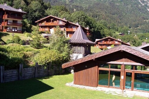 Floor -1, swimming pool, balcony, parking, tv, 32m², Les Houches