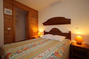1 bedroom - Floor -1, view mountain, swimming pool, balcony, parking, tv, 36m², Les Houches (Les Houches)