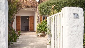Exterior detail - Home Nido (Cala Gonone)