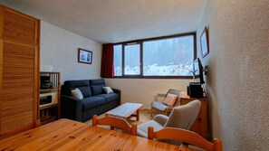 Living area - 7th floor, fitness, tv, ski locker, 25m², Flaine (Flaine)