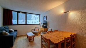 Interior - 7th floor, fitness, tv, ski locker, 25m², Flaine (Flaine)