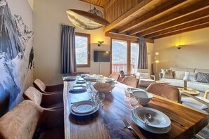 Dining - 300m from shops, 2nd floor, balcony, tv, 85m², Les Menuires (Les Menuires)