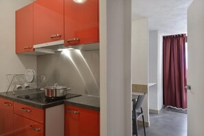 Kühlschrank, Geschirrspüler