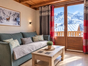 Living area - 200m from ski slopes, 7th floor, balcony, tv, 35m², Val Thorens (Val Thorens)