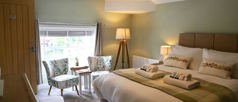 Deluxe Double Room, Ensuite (The Severnside Room) | 1 bedroom