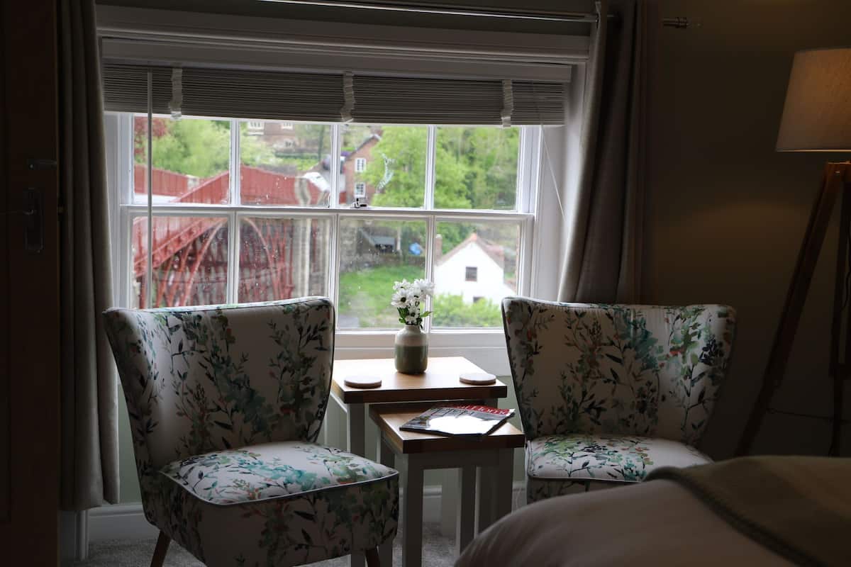 Deluxe Double Room, Ensuite (The Severnside Room) | Bahagian dalam