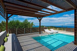 Outdoor pool, a heated pool - Villa Corfu Melody (Acharavi Corfu)