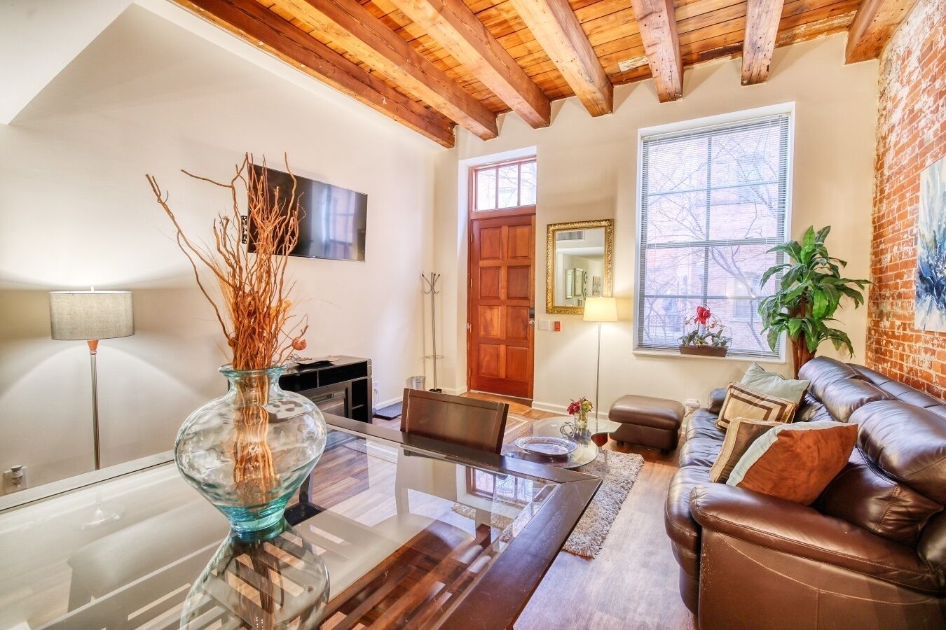 Gorgeous loft by Detroit River