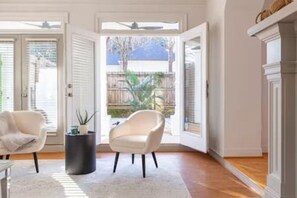 Interior - Casa Blanca · Luxury Insta Retreat w/ HotTub, 2 Theaters, Grill (Atlanta)