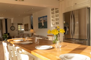 Maison Luxe, salle de bains privée | Cuisine partagée | Chaise haute