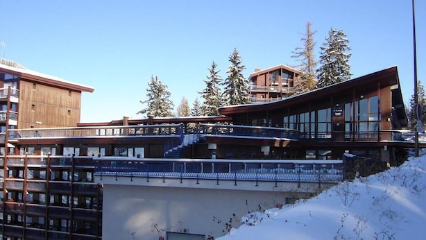Exterior - 100m from ski slopes, 2nd floor, view firs, swimming pool, balcony, tv, 30m², Les Arcs (Les Arcs)