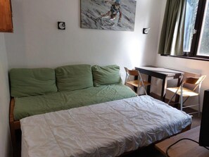 WiFi - 8th floor, view firs, tv, 13m², Les Arcs (Les Arcs)