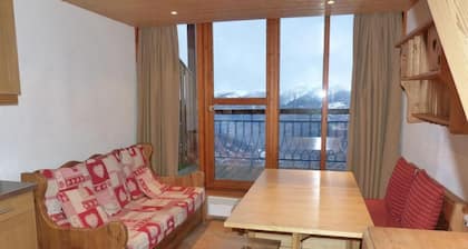 50m from ski slopes, 3rd floor, view valley, balcony, tv, 30m², Les Arcs