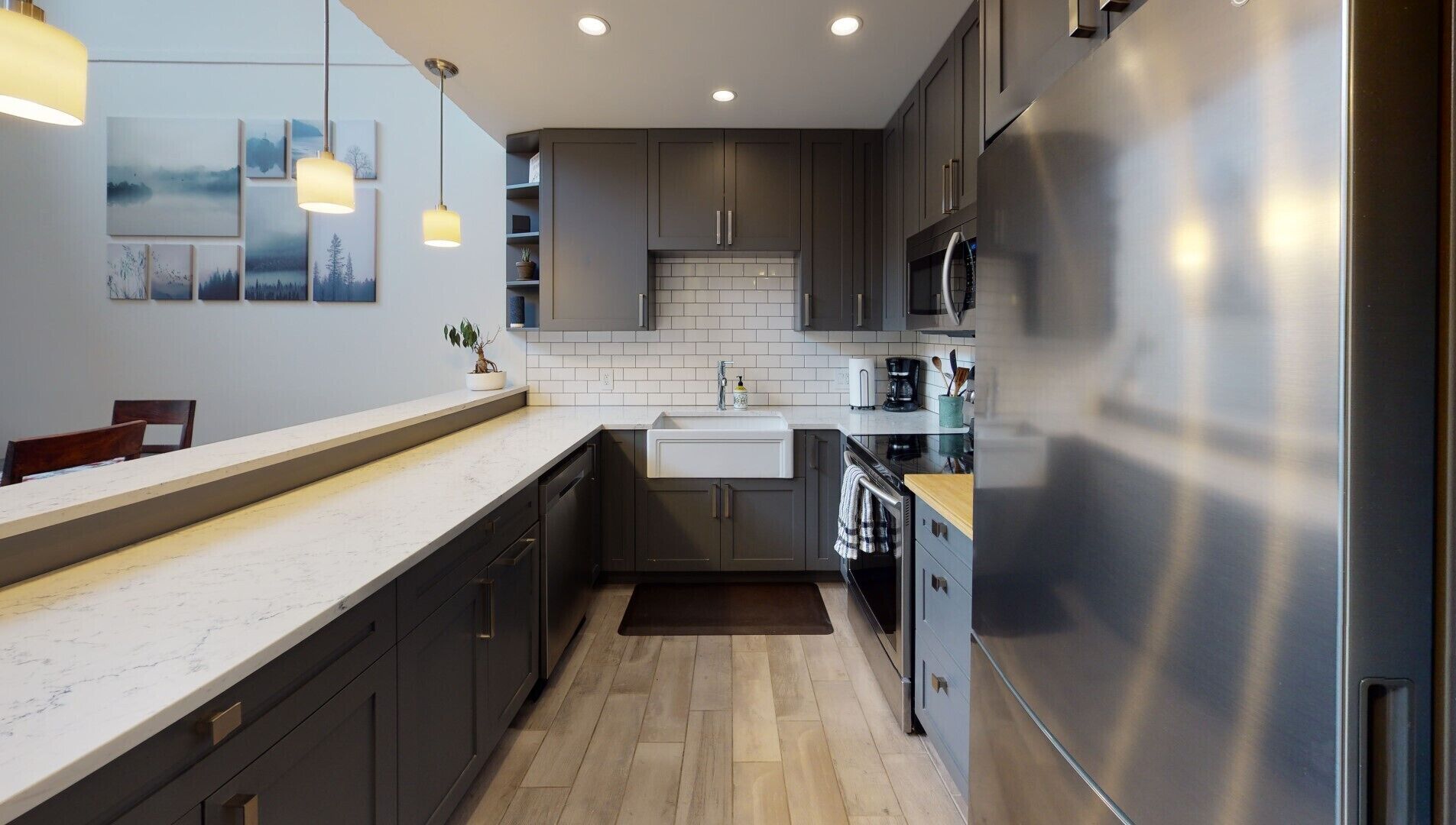 Condo | Private kitchen | Oven, dishwasher, coffee/tea maker, electric kettle