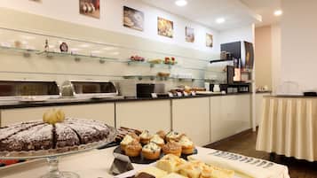 Gratis morgenmadsbuffet hver dag