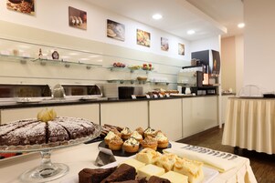Gratis frukostbuffé varje dag 